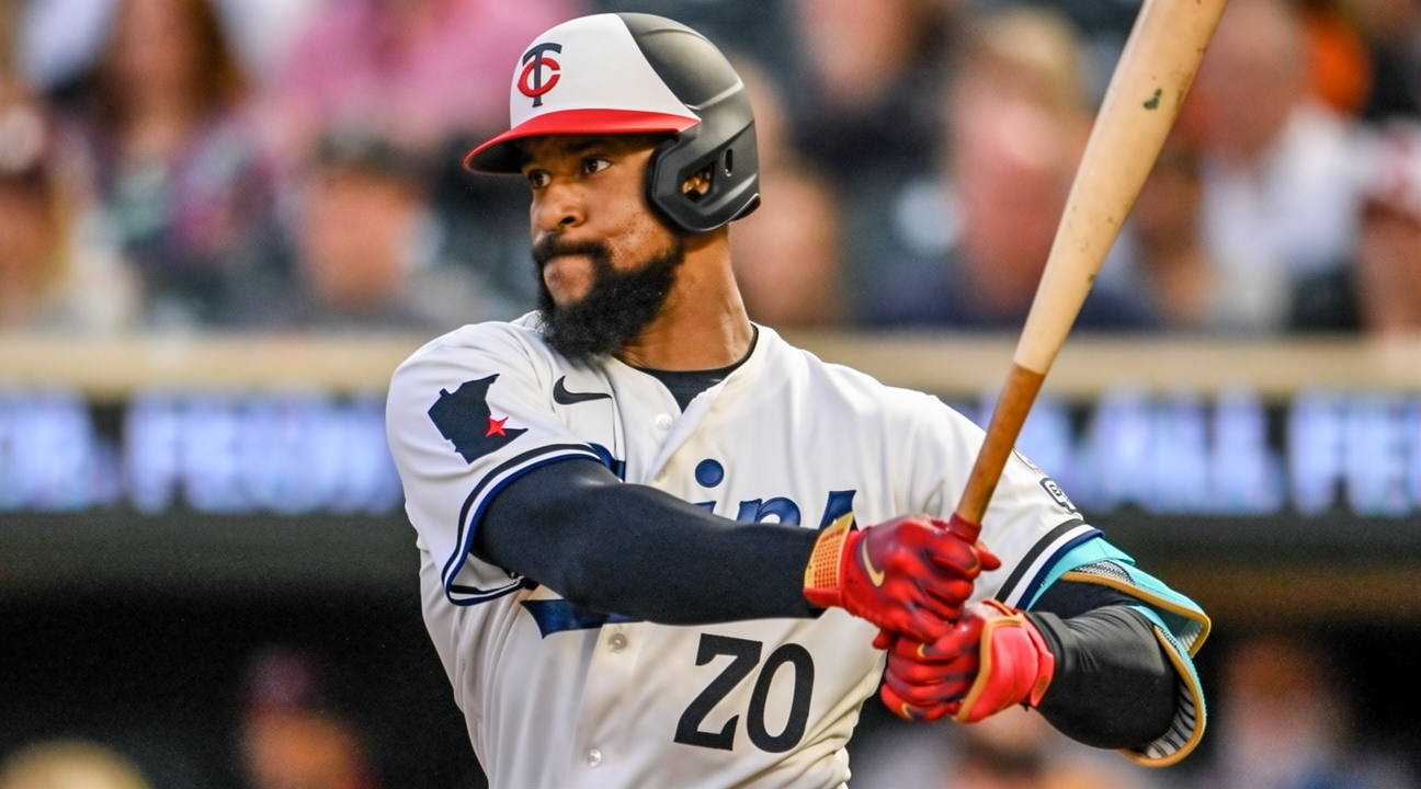 V66体育平台 - 双子队全明星中外野手拜伦·巴克斯顿因髋部伤势退出比赛 - V66体育 相关文章配图